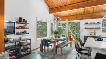 House (5 Bedrooms) | Bahagian dalam