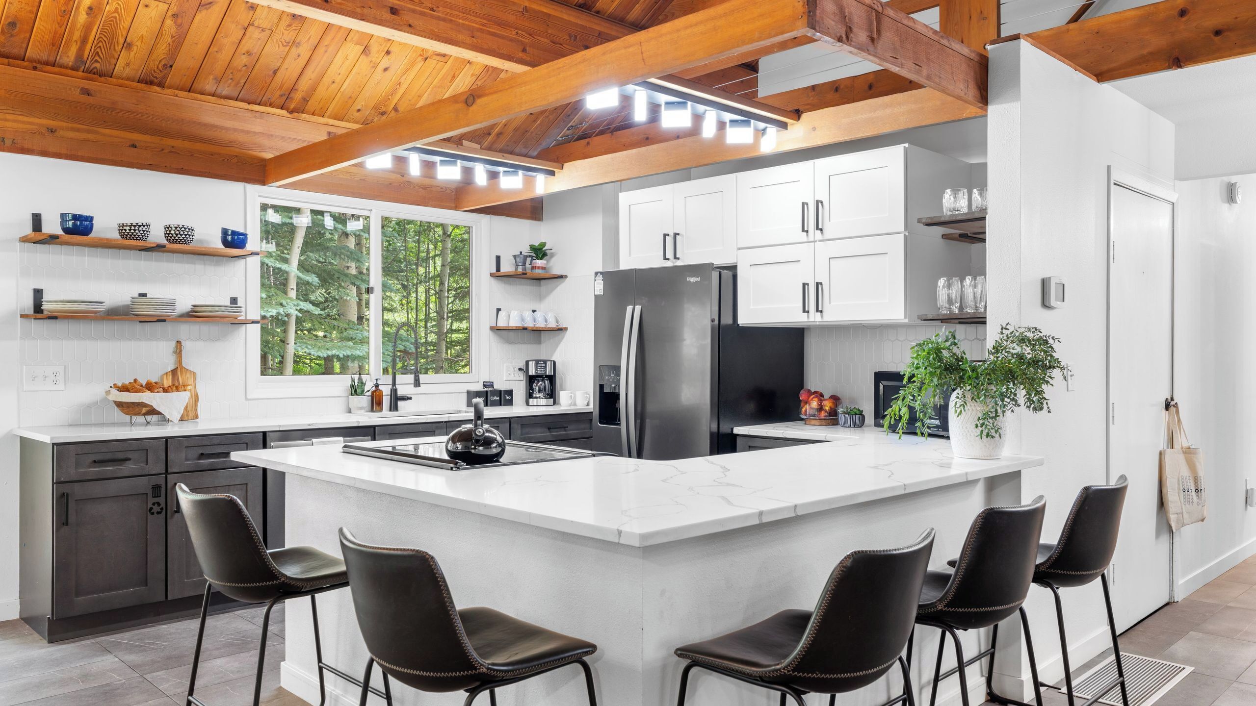 Rumah (5 Bedrooms) | Interior