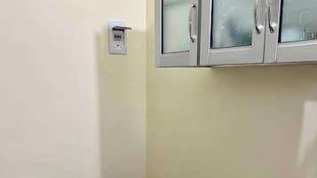 Condo, 1 Bedroom | Tempat makan