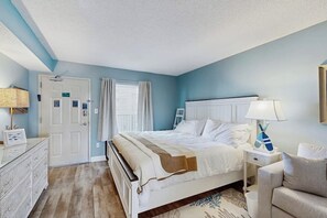 1 bedroom, iron/ironing board, Internet, bed sheets - Oceanview condo with pool, hot tub, private balcony & direct beach access (North Myrtle Beach)