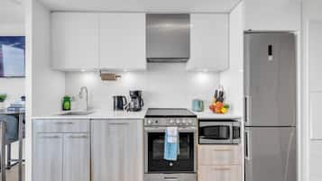 Economy Studio Suite, 1 Katil Ratu (Queen) dengan Katil Sofa, Non Smoking | Dapur peribadi