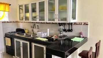 Condo, 1 Bedroom, Hot Tub | Bahagian dalam