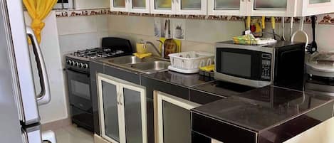 Condo, 1 Bedroom, Hot Tub | Interior