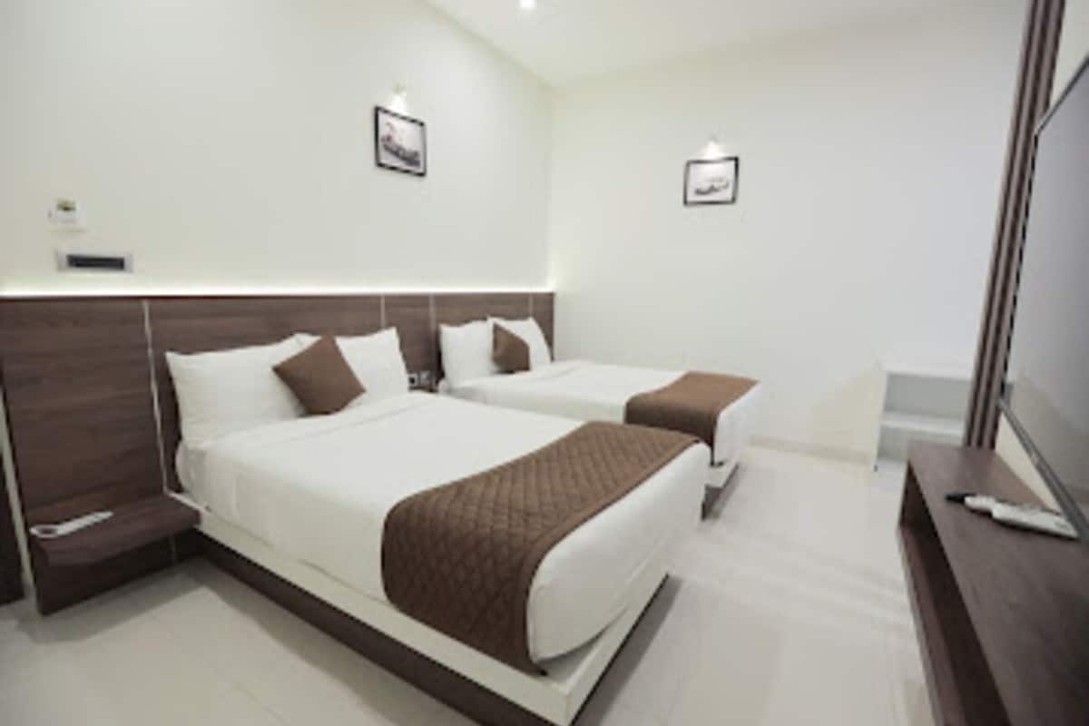 Executive Studio Suite