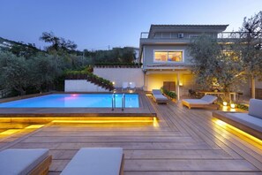 Outdoor pool - Fior di Luna, exclusive property with private pool and jacuzzi (Sorrento)