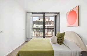 Deluxe Studio - Hotel and Suites Eaton Center (Toronto)