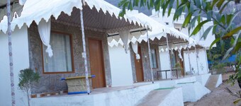Narayani Bagh Resort And Restaurant