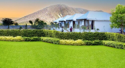Narayani Bagh Resort And Restaurant