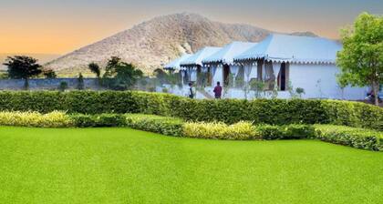 Narayani Bagh Resort And Restaurant