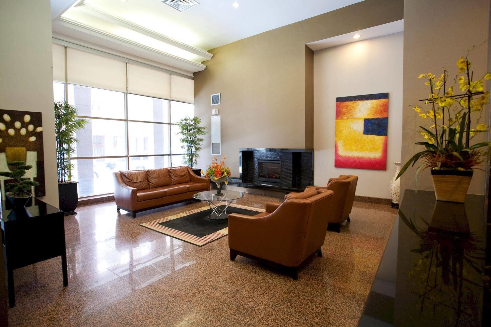 Deluxe Single Room | Lobby