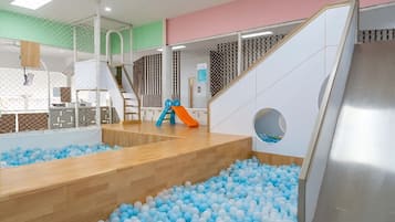 Children’s play area – indoor