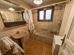 Handdoeken, toiletpapier