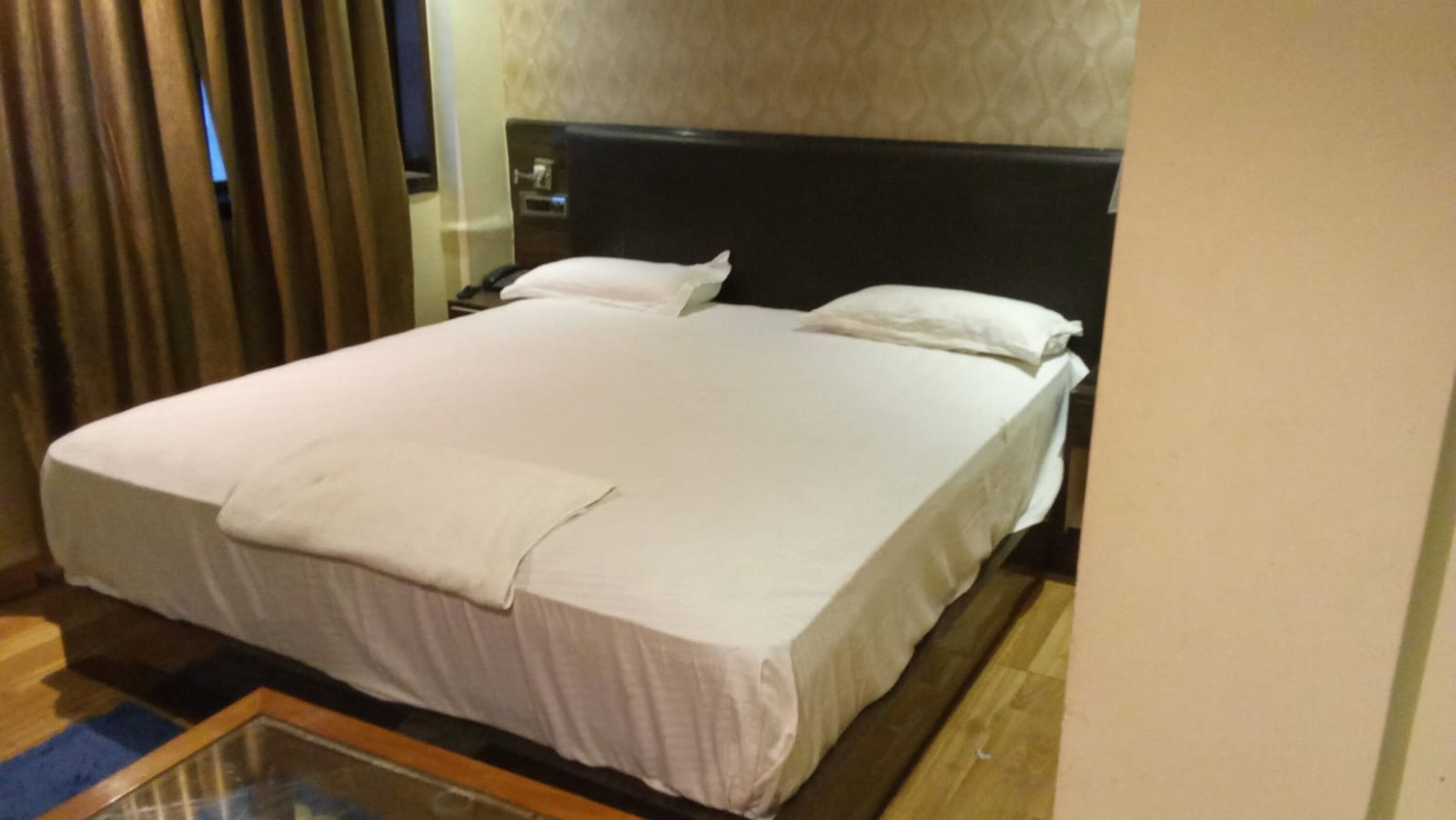 Superior Double Room, City View