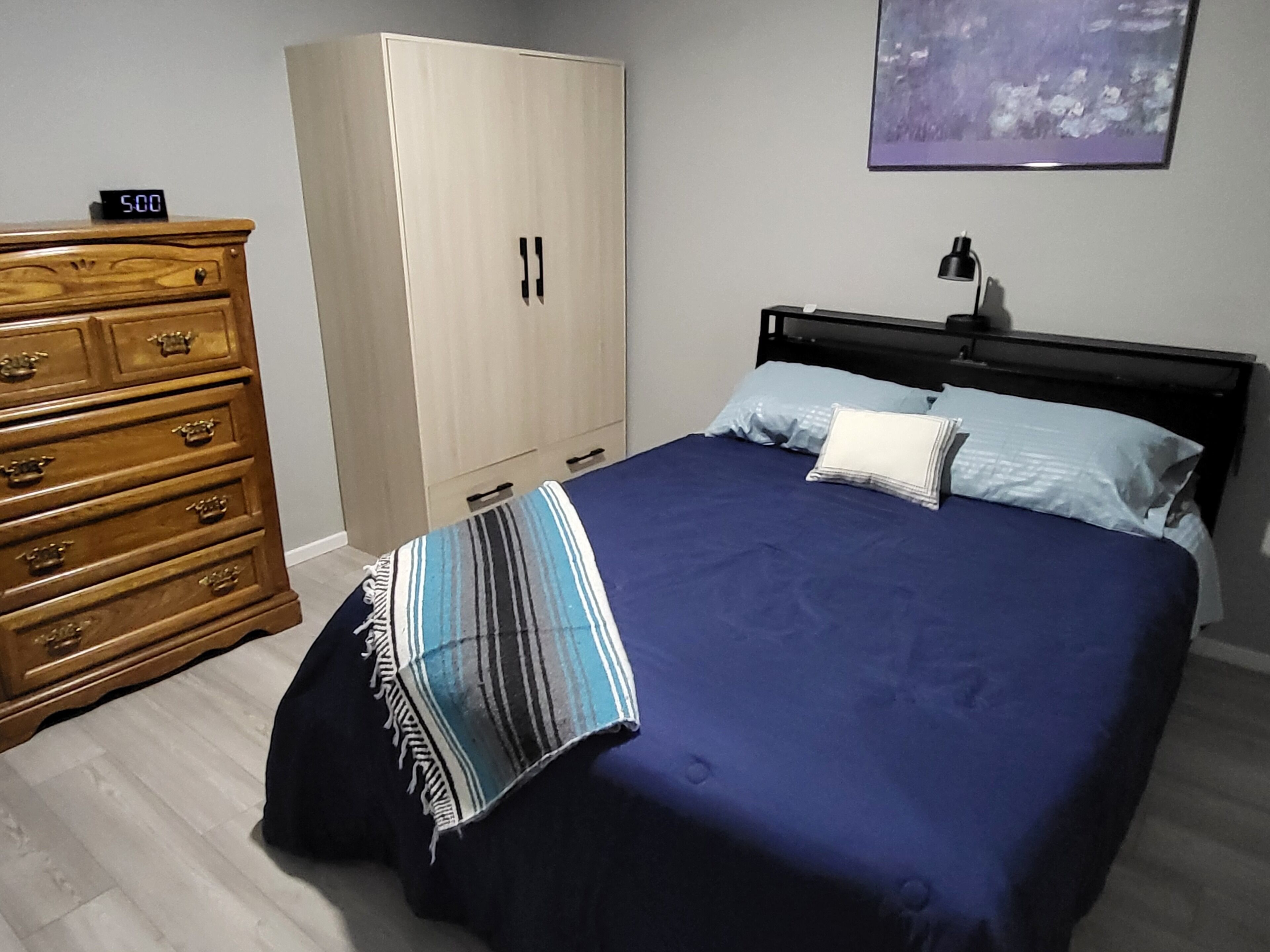 1 chambre, lit parapluie, Wi-Fi gratuit, draps fournis