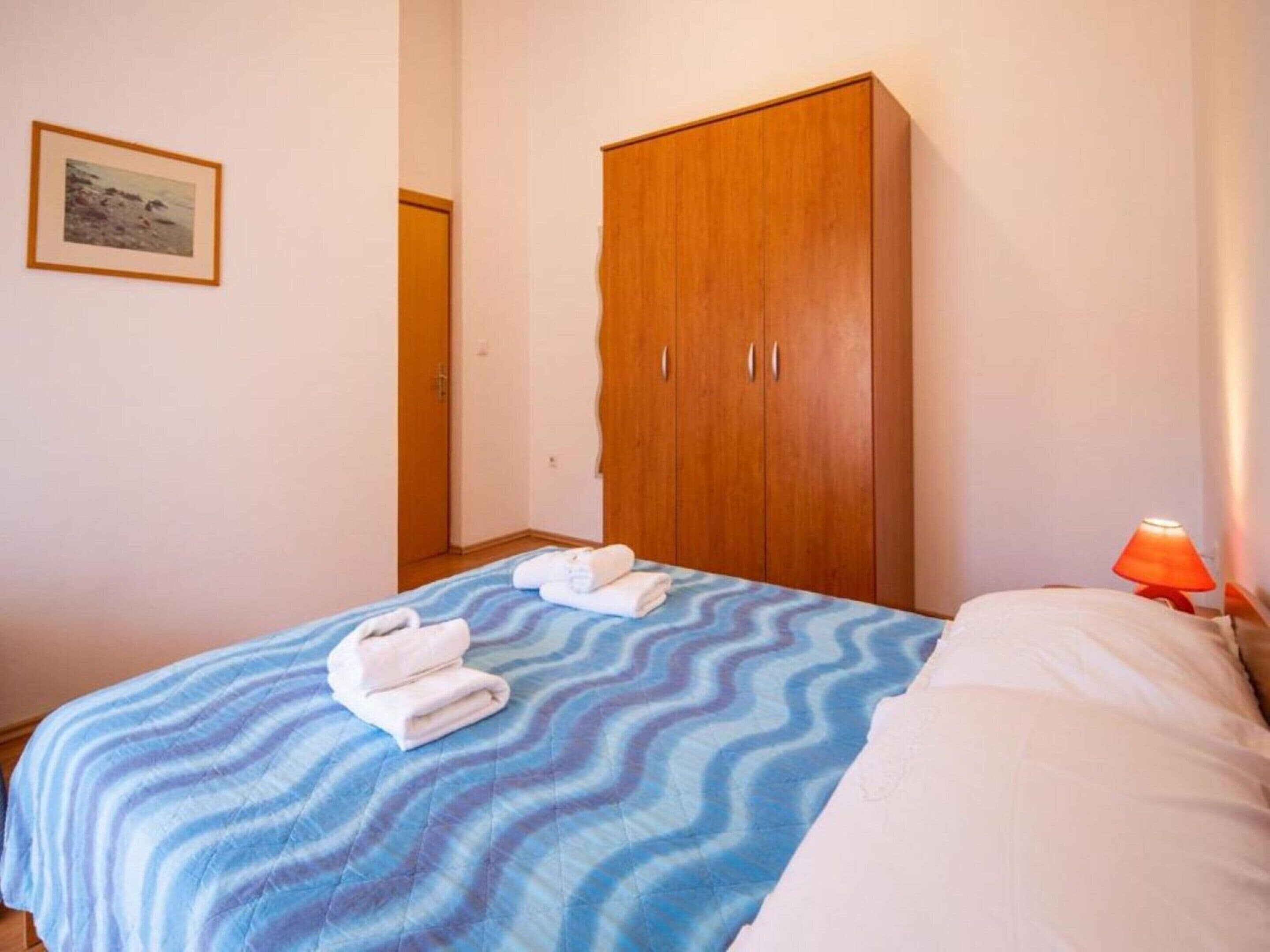 Apartamento clássico, 2 quartos | 3 quartos, ferros/tábuas de passar roupa