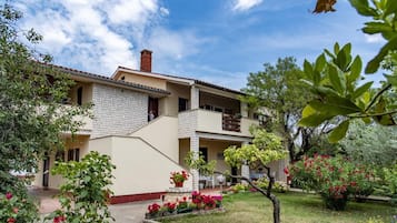 Comfort Apartment, 2 Bedrooms | Exterior
