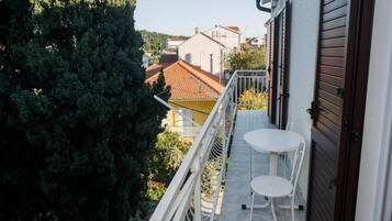 Comfort Apartment, 2 Bedrooms | Balcony