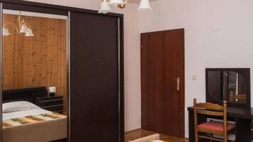 Deluxe Apartment, 4 Bedrooms | 7 bedrooms