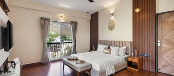 Casa Meraki by ELIVAAS Stunning 3BHK