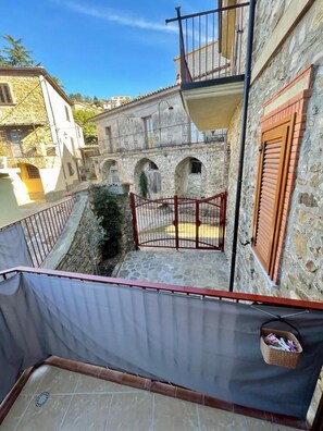 Terrace/patio - La Casa del Nonno in Torchiara (Torchiara)