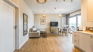 Appartement Premium, balcon, vue lac | Coin séjour