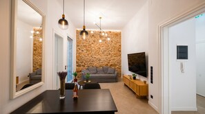Interior - New, excellently located apartment near Finopoulou Hill in vibrant Athens! (Athina)