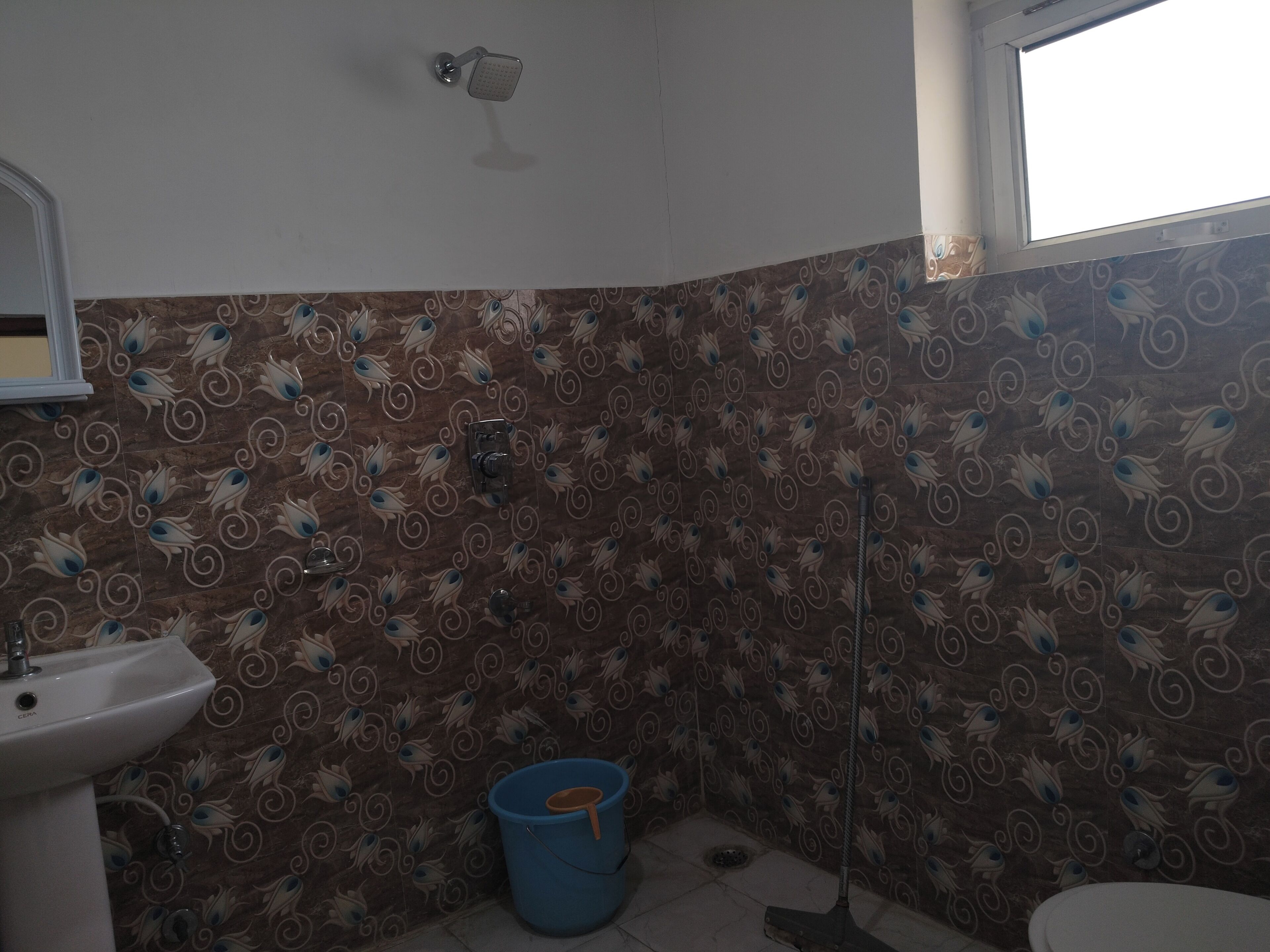 Deluxe Double Room, Balcony, Mountain View | Bathroom | Shower, free toiletries, towels, soap