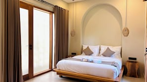 Ropa de cama de alta calidad, minibar y cortinas blackout 