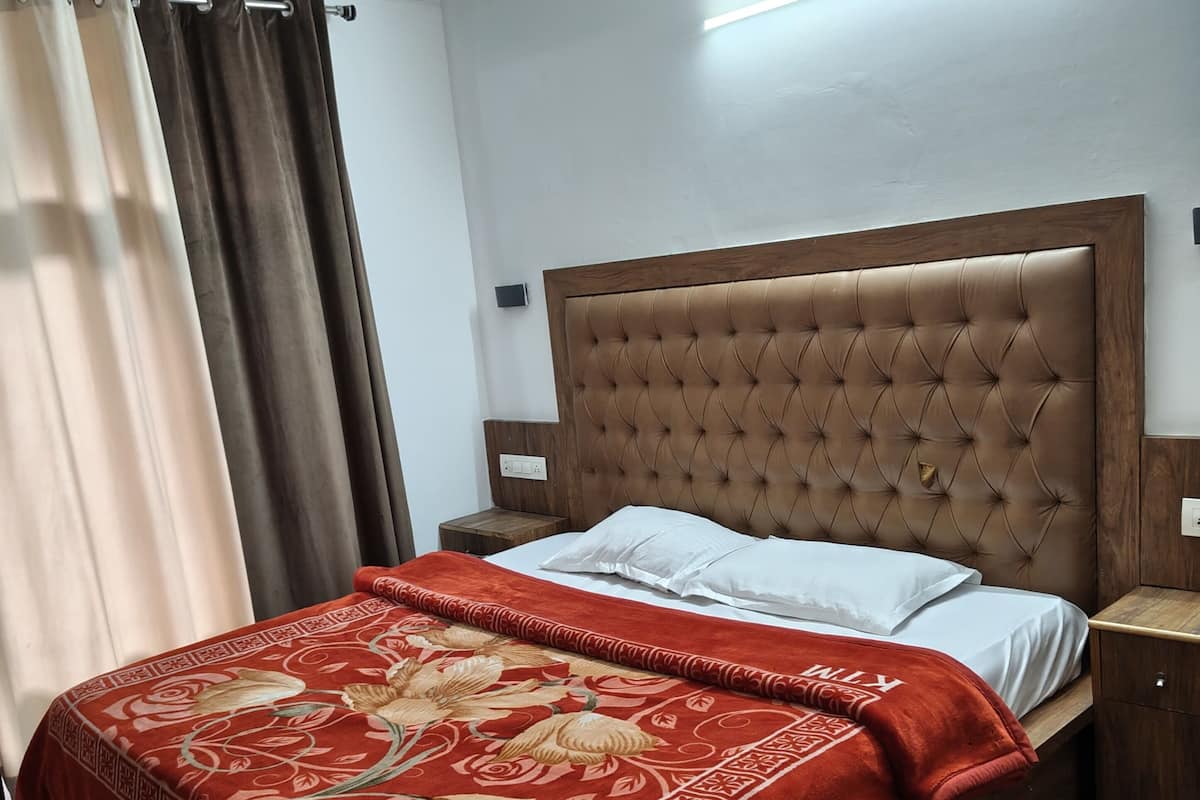 ห้องดีลักซ์