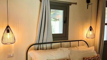 Căn hộ Deluxe, quang cảnh vườn, cạnh hồ bơi