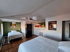 3 habitaciones, escritorio, wifi gratis y ropa de cama 