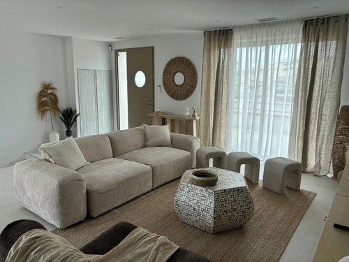 Luxury Villa for 6 People