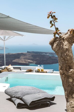 Pool - Chess House - Santorini Traditional Home (Thira)