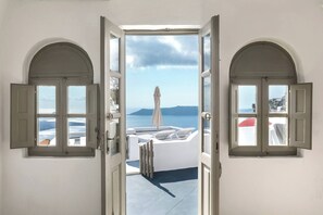Interior - Chess House - Santorini Traditional Home (Thira)