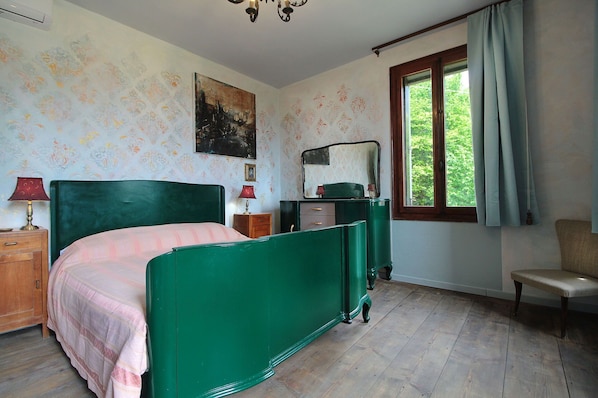 4 chambres, fer et planche Ă repasser, lit parapluie, Wi-Fi gratuit