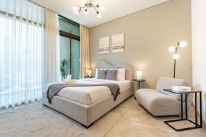 Zimmersafe, Bügeleisen/Bügelbrett, kostenloses WLAN, Bettwäsche