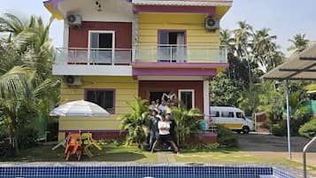 Deluxe Double Room, Pool View | Pool