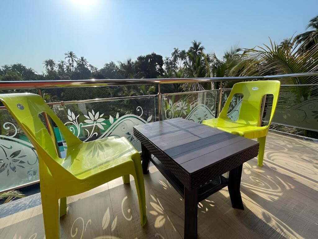 المنطقة المحيطة بالمنشأة