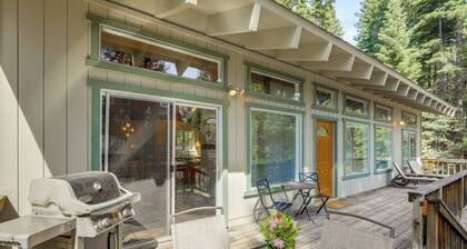 Near Beaches & Boat Launches! Lake Almanor Getaway