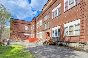 Exterior - Direct Trail Access! ATV Riding Home Base in Gary (Gary)
