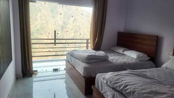 Quadruple Room | Free WiFi