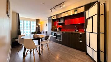 Suite Signature, plusieurs lits, non-fumeur, salle de bains privée | Cuisine privée