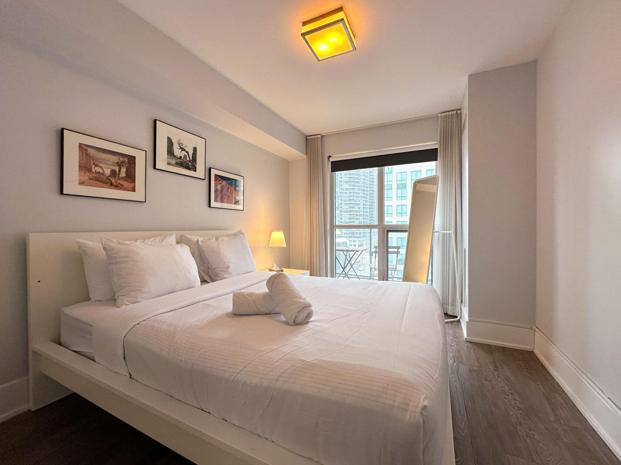 Signature Room, Multiple Beds | Iron/ironing board, free WiFi, bed sheets