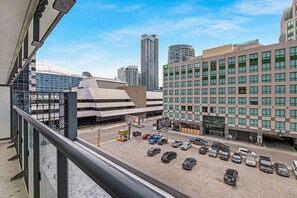 Exterior - 586 Boutique Hotel (Toronto)