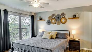 2 bedrooms, internet, bed sheets