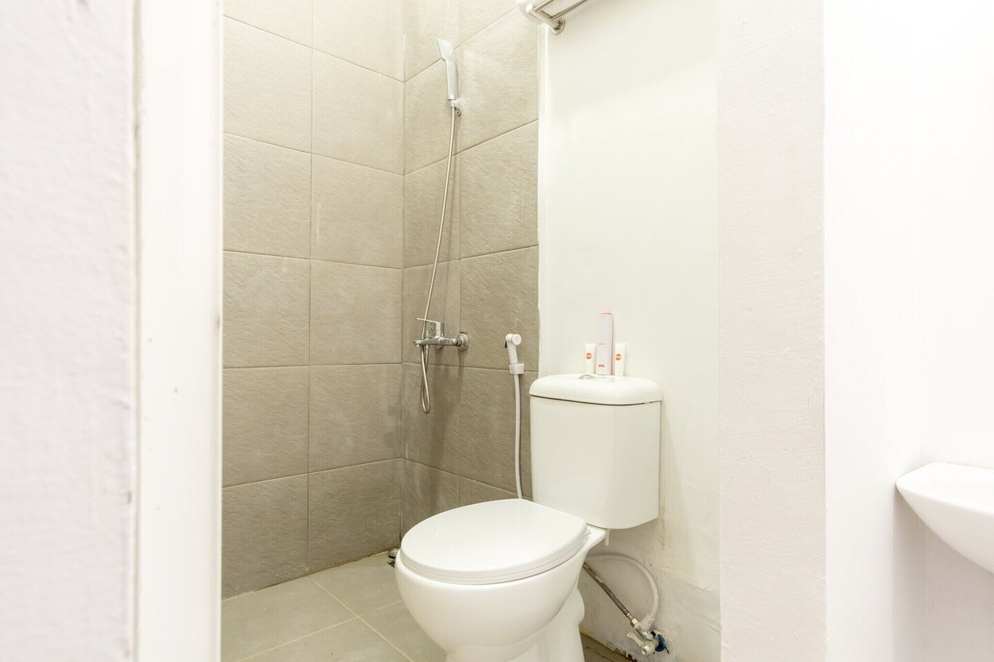 Douche, bidet