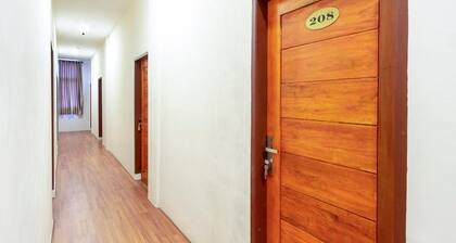 Cozy Double Escape W/ Free WiFi and Parking