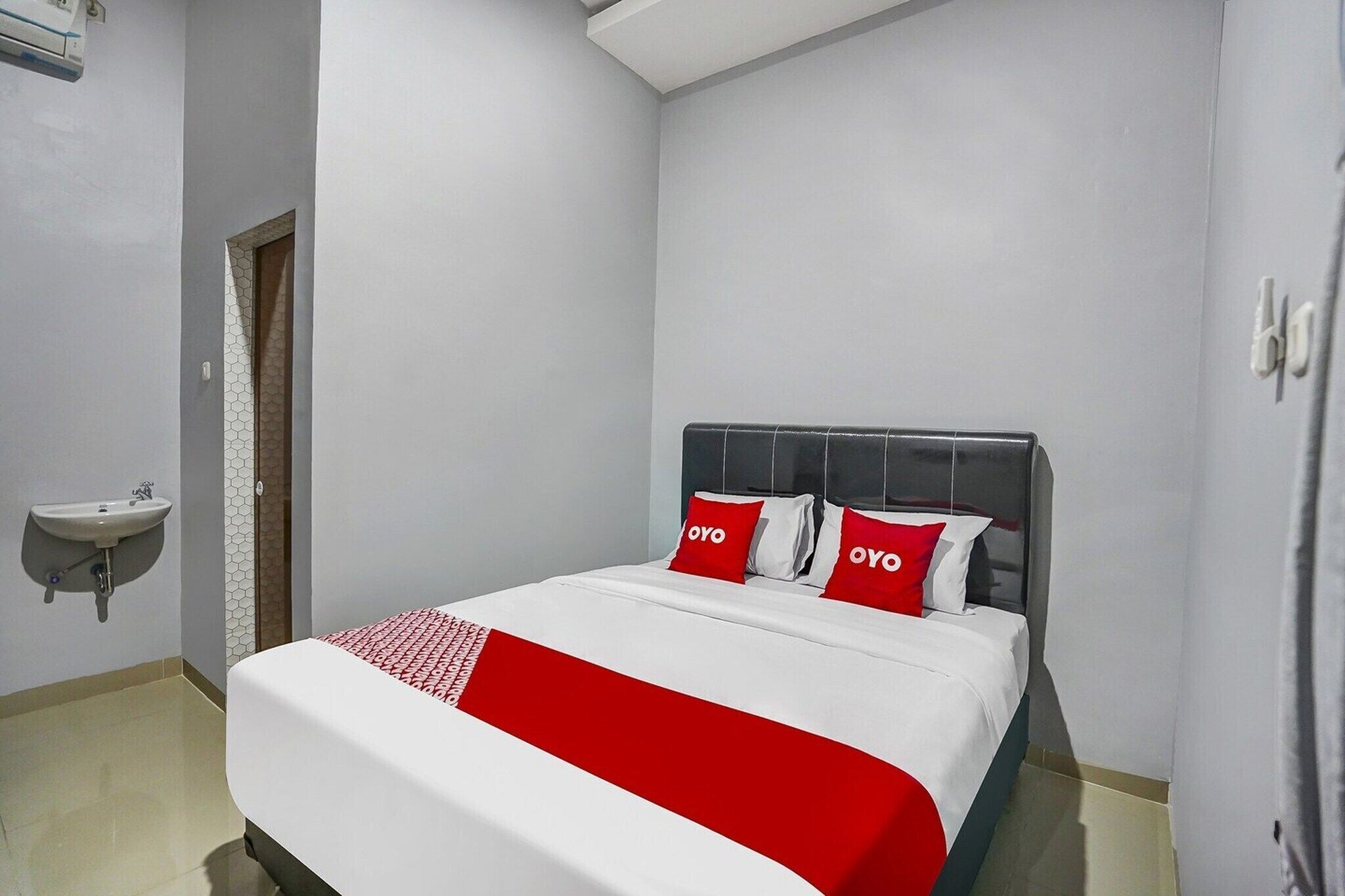 1 bedroom, desk, free WiFi, bed sheets