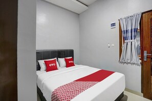 1 chambre, bureau, Wi-Fi gratuit, draps fournis