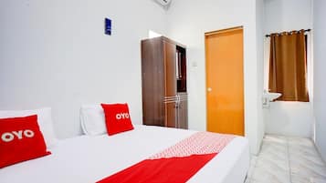Free WiFi, bed sheets